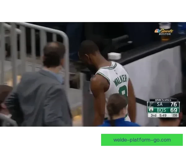 基德因不满判罚与裁判争执本赛季第二次被驱逐出场